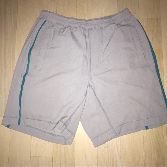 lululemon athletica Other - Lululemon men’s shorts 9” inseam lined